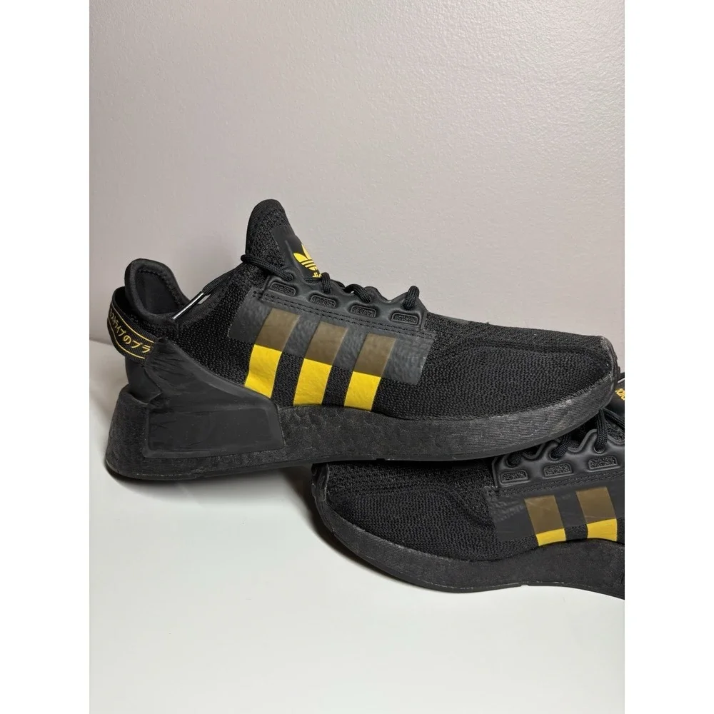 Adidas NMD R1 V2 Black Solar Gold Boost Men's Shoes Sneakers Lace Up - Size 7‎